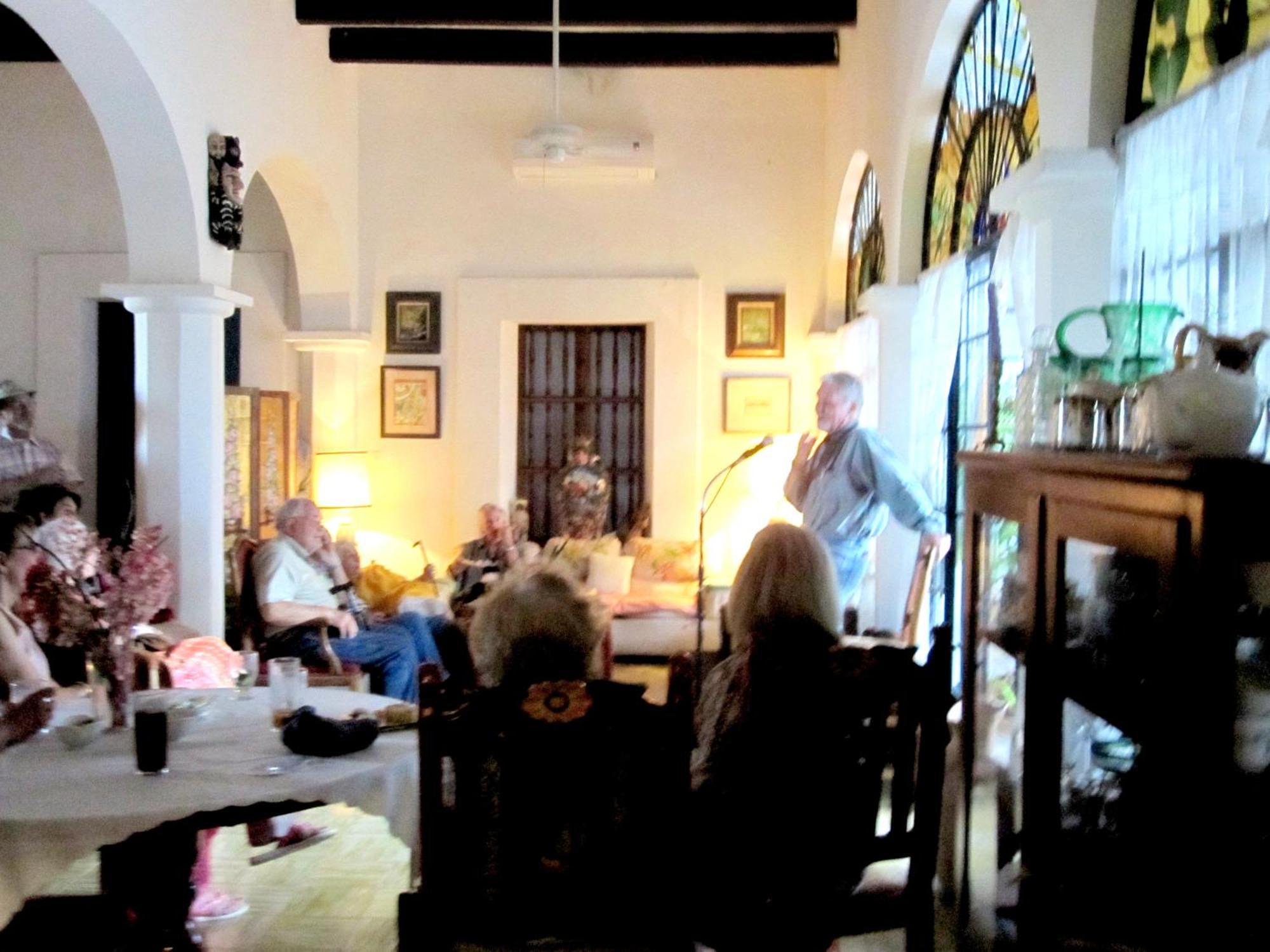 Casa Serena Vista Álamos Extérieur photo